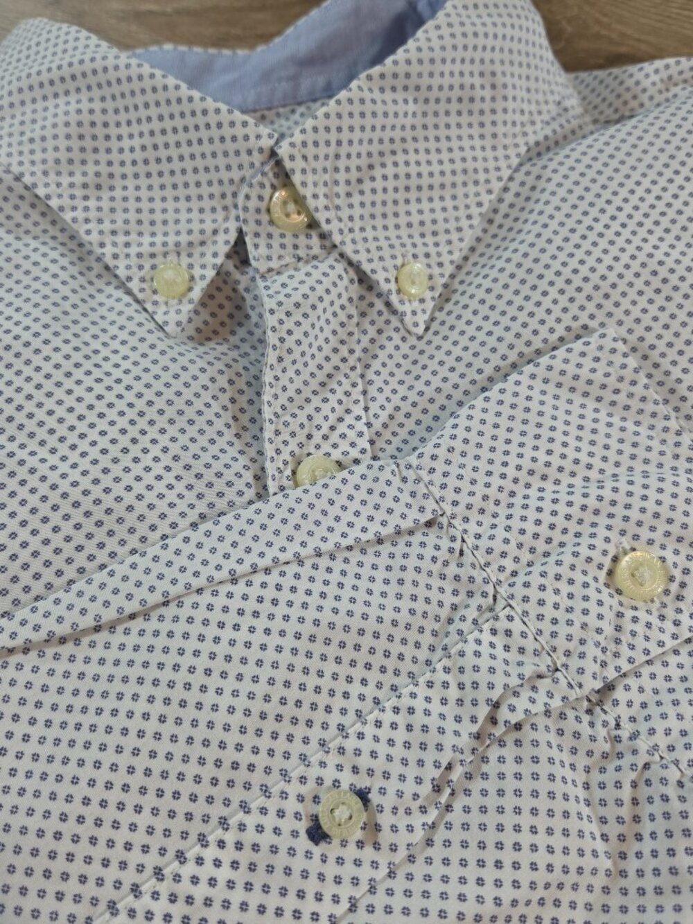 American Eagle Seriously Soft Classic Fit Button Down Shirt LS Men's Medium - Picture 10 of 10
